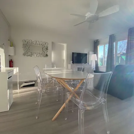 #casafouilloy De Plein Pied Avec Grande Terrasse 아파트